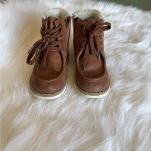 Old Navy Brown Kids Boots with Cozy Lining